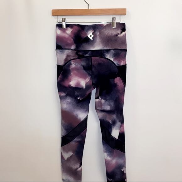 BSP Better Sports Performance Water Cloud 7/8 Mesh Pocket Leggings Size Large - Picture 3 of 7